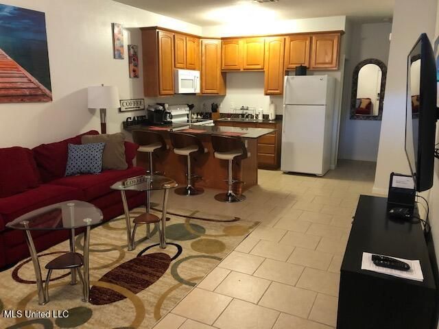 1270 Century Oaks Drive, A, Gulfport, MS 39507