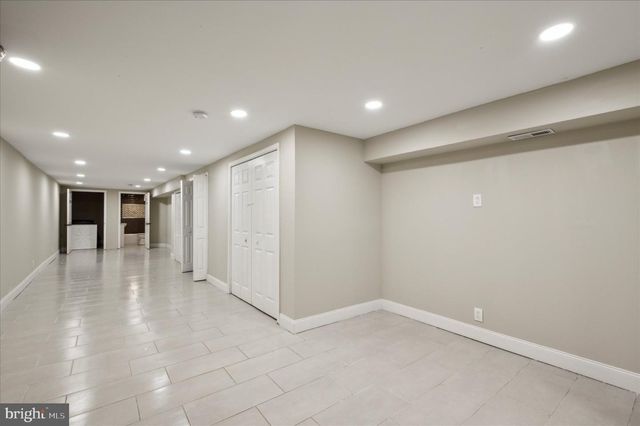 2021 N 33RD ST, Philadelphia, PA 19121