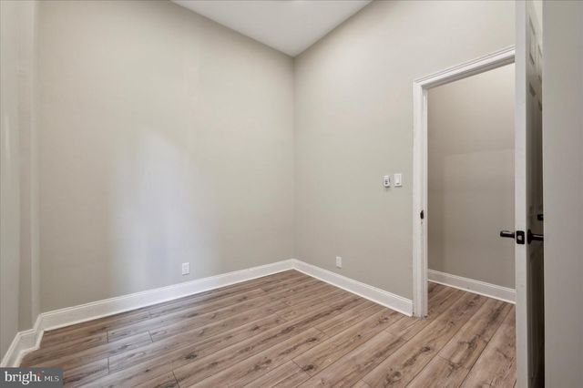 2021 N 33RD ST, Philadelphia, PA 19121