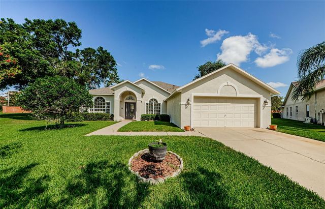 8604 HERONS COVE PLACE, Tampa, FL 33647