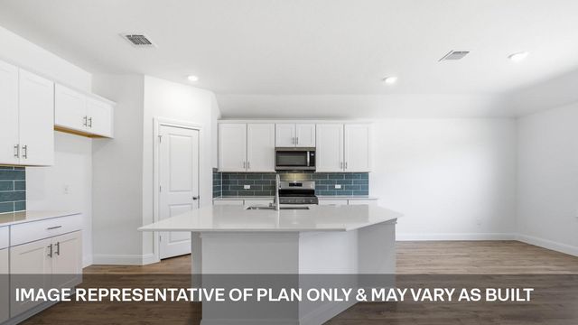 164 Great Northern DR, Cedar Creek, TX 78612