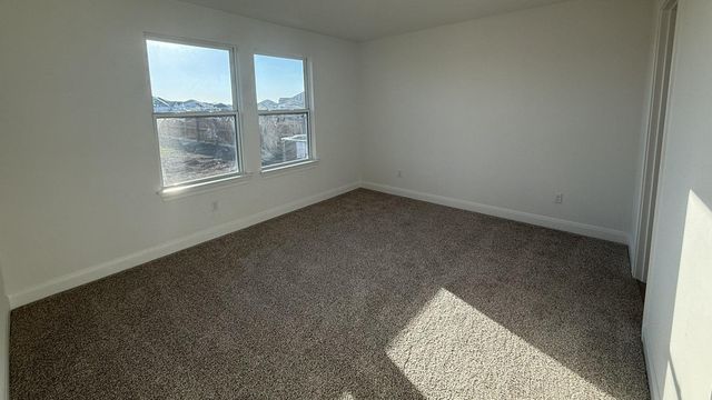 164 Great Northern DR, Cedar Creek, TX 78612