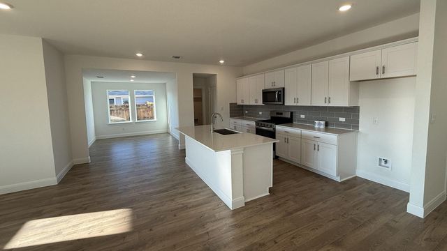 164 Great Northern DR, Cedar Creek, TX 78612