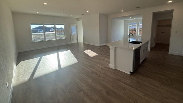 164 Great Northern DR, Cedar Creek, TX 78612