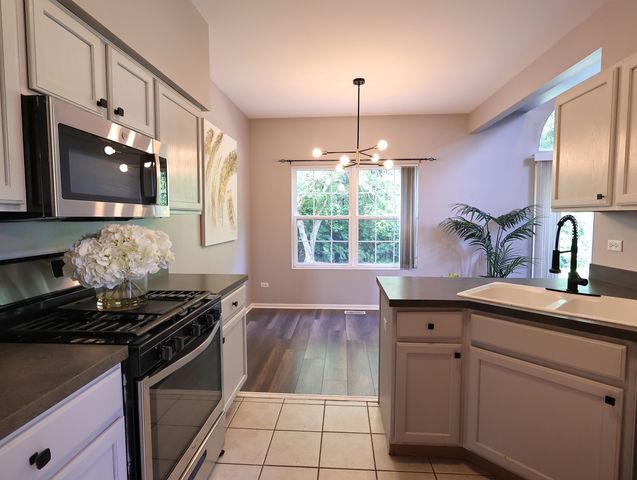 2607 Oak Tree Lane 2607, Plainfield, IL 60586