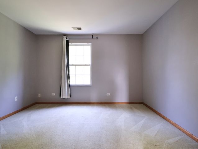 2607 Oak Tree Lane 2607, Plainfield, IL 60586