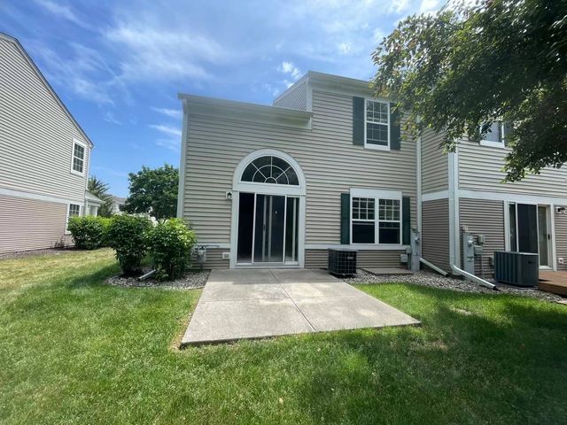 2607 Oak Tree Lane 2607, Plainfield, IL 60586