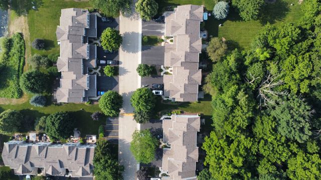 2607 Oak Tree Lane 2607, Plainfield, IL 60586