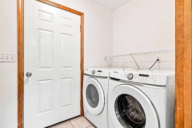 3618 W Vincent Drive, Springfield, MO 65810