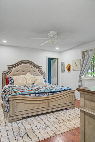 1001 Due West Cir, Lafayette, TN 37083