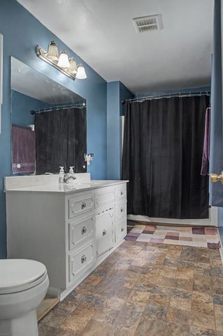 1001 Due West Cir, Lafayette, TN 37083