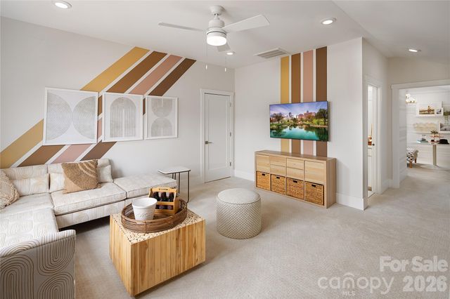 4230 Pinekirk Drive 363, Charlotte, NC 28269