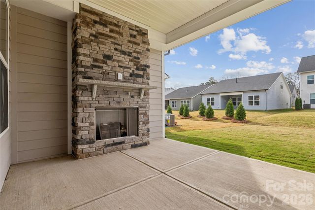 4230 Pinekirk Drive 363, Charlotte, NC 28269