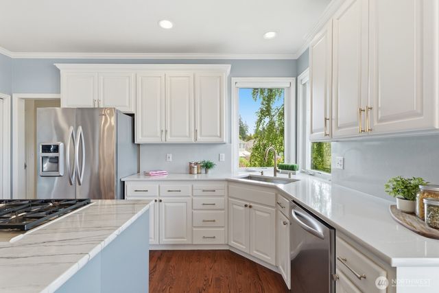 11924 59th Avenue W, Mukilteo, WA 98275