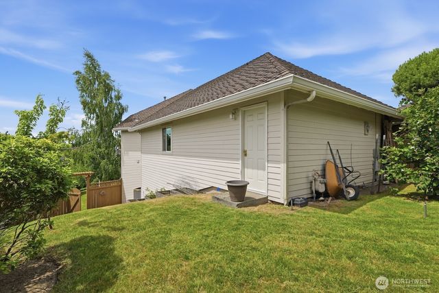 11924 59th Avenue W, Mukilteo, WA 98275