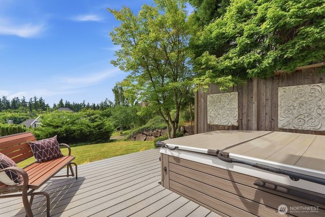 11924 59th Avenue W, Mukilteo, WA 98275