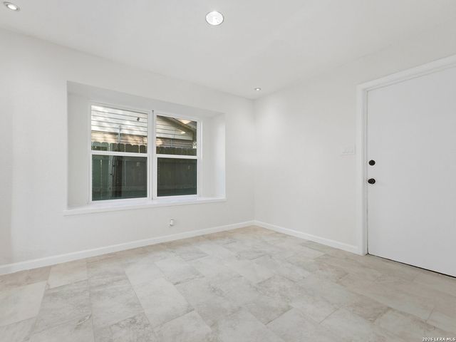 6834 Brookvale, San Antonio, TX 78238