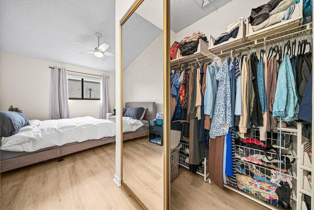 16 Vía De Casas Sur, Boynton Beach, FL 33426