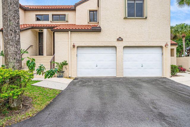 16 Vía De Casas Sur, Boynton Beach, FL 33426