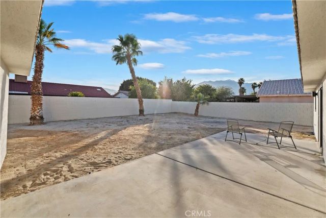 68135 Encinitas, Cathedral City, CA 92234