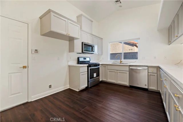 68135 Encinitas, Cathedral City, CA 92234