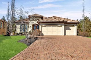 3322 W 137 Street, Leawood, KS 66224