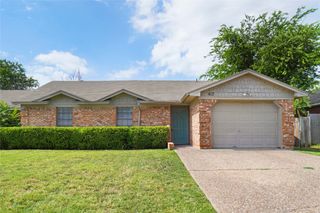 417 Asbury Drive, Saginaw, TX 76179