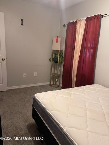 2429 Sycamore Street, Pascagoula, MS 39581