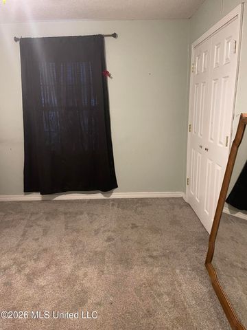 2429 Sycamore Street, Pascagoula, MS 39581