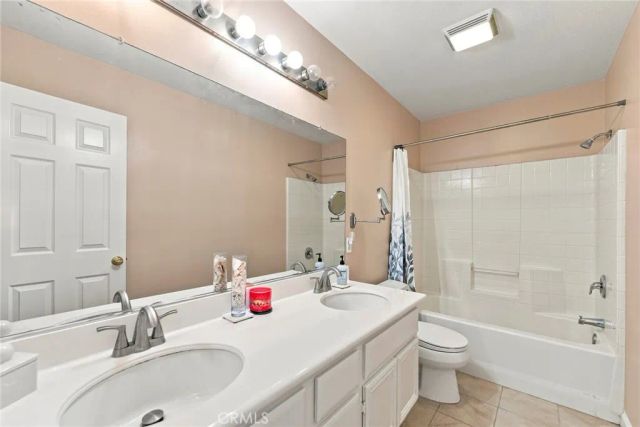 637 Avondale, Corona, CA 92879