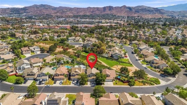 637 Avondale, Corona, CA 92879