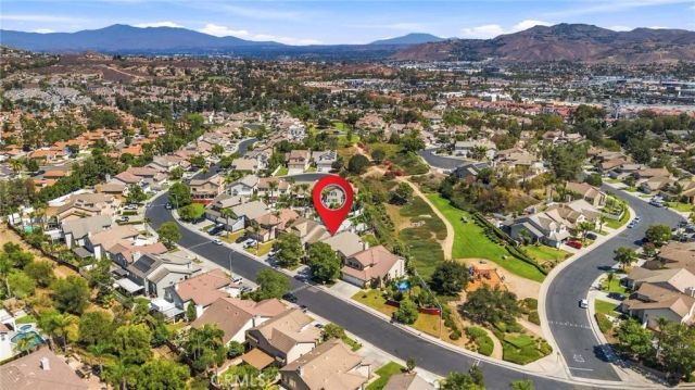 637 Avondale, Corona, CA 92879
