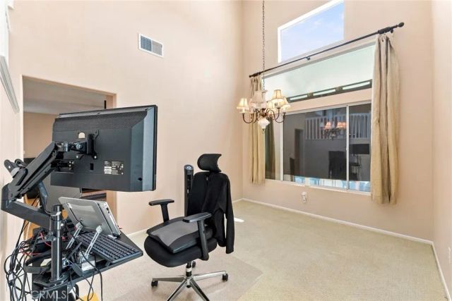 637 Avondale, Corona, CA 92879