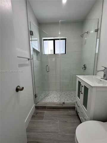551 SW 57th Avenue 2, Miami, FL 33144