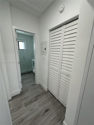 551 SW 57th Avenue 2, Miami, FL 33144