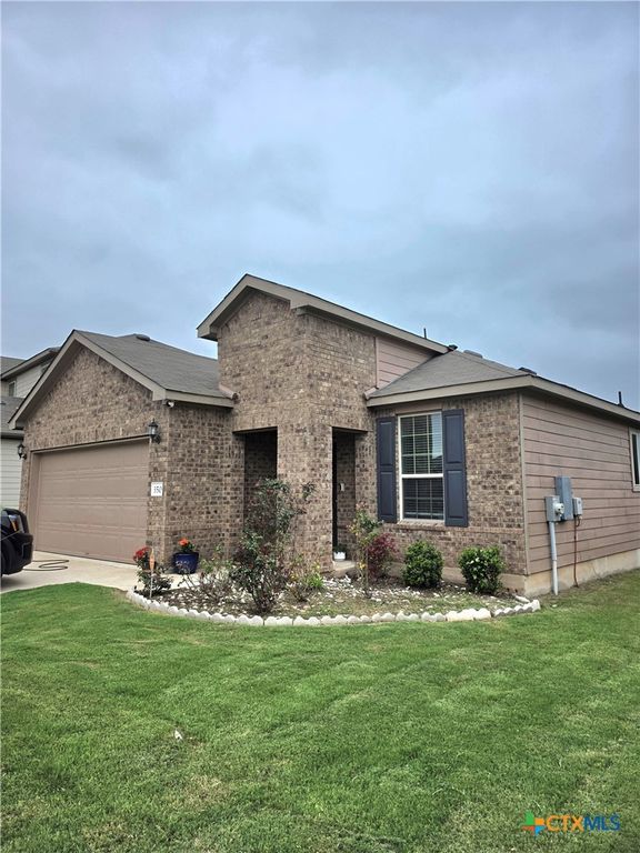 350 Bedford Falls Lane, Jarrell, TX 76537