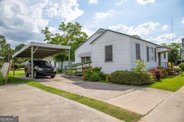 303 W Parker Street, Baxley, GA 31513