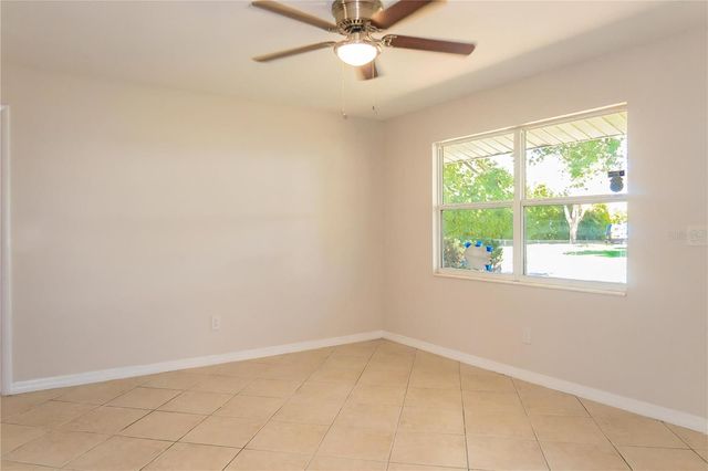 5460 40TH AVENUE N, St Petersburg, FL 33709