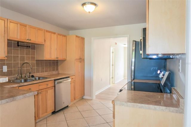 5460 40TH AVENUE N, St Petersburg, FL 33709