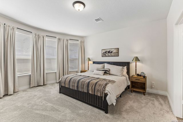 2225 STEERHEAD TRL, New Braunfels, TX 78132