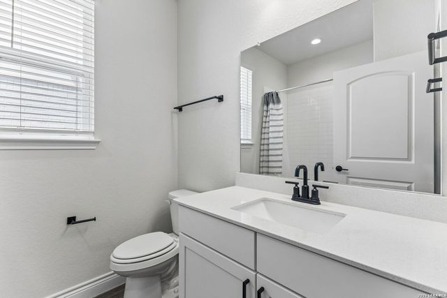 2225 STEERHEAD TRL, New Braunfels, TX 78132