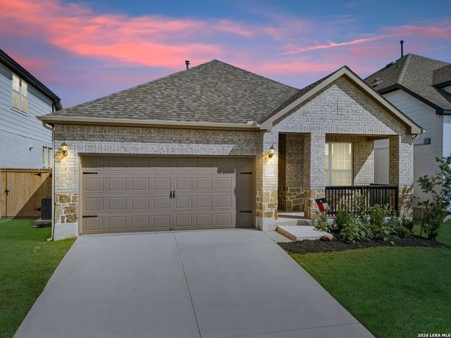 2225 STEERHEAD TRL, New Braunfels, TX 78132