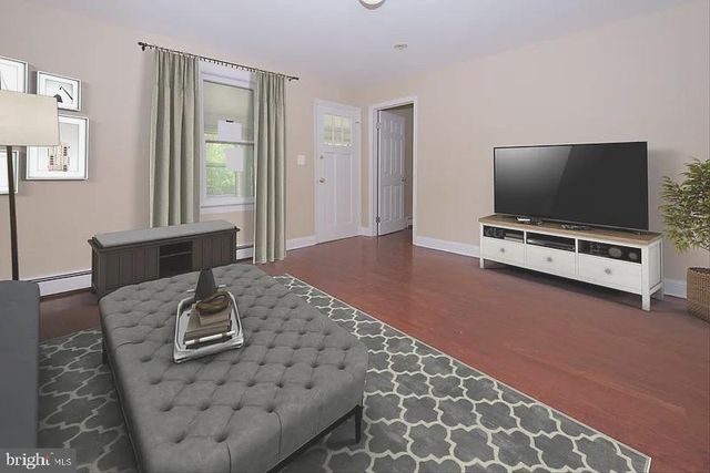 51 HILLMAN, Ewing, NJ 08638