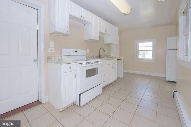 51 HILLMAN, Ewing, NJ 08638