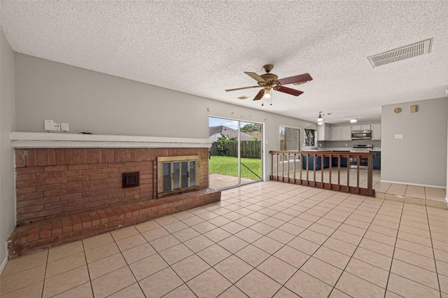 1818 Foxlake Drive, Houston, TX 77084