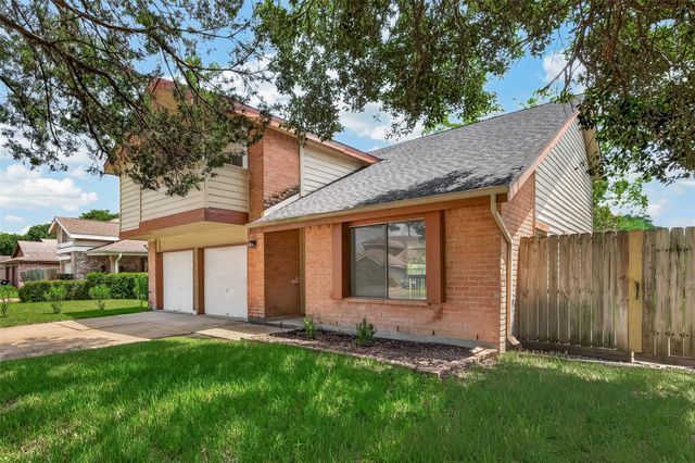 1818 Foxlake Drive, Houston, TX 77084