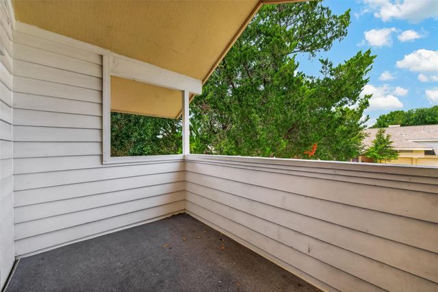 1818 Foxlake Drive, Houston, TX 77084