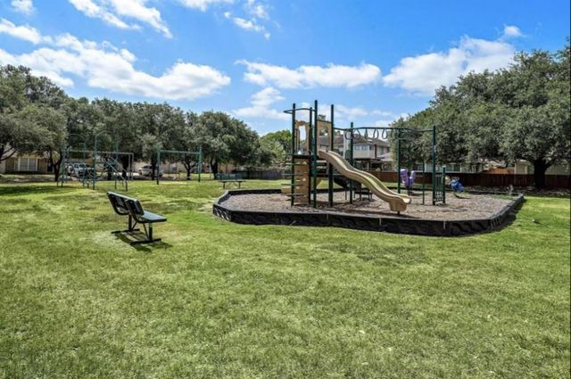 1818 Foxlake Drive, Houston, TX 77084