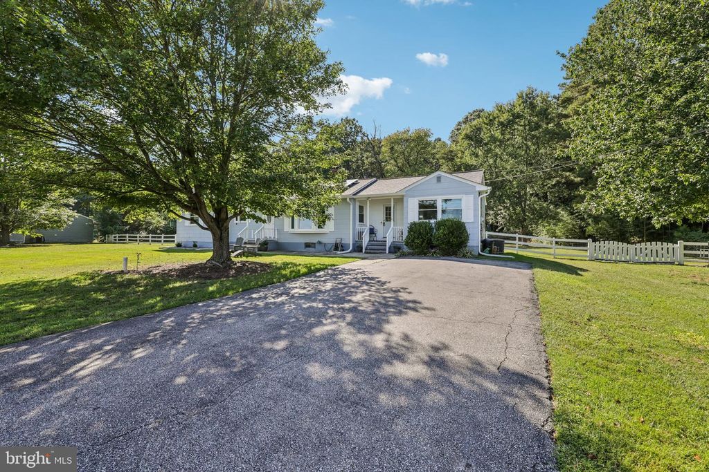 1609 LOVE POINT RD, Stevensville, MD 21666