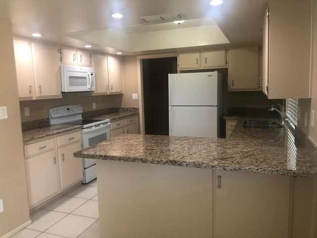 8020 E KRAIL Street, Scottsdale, AZ 85250